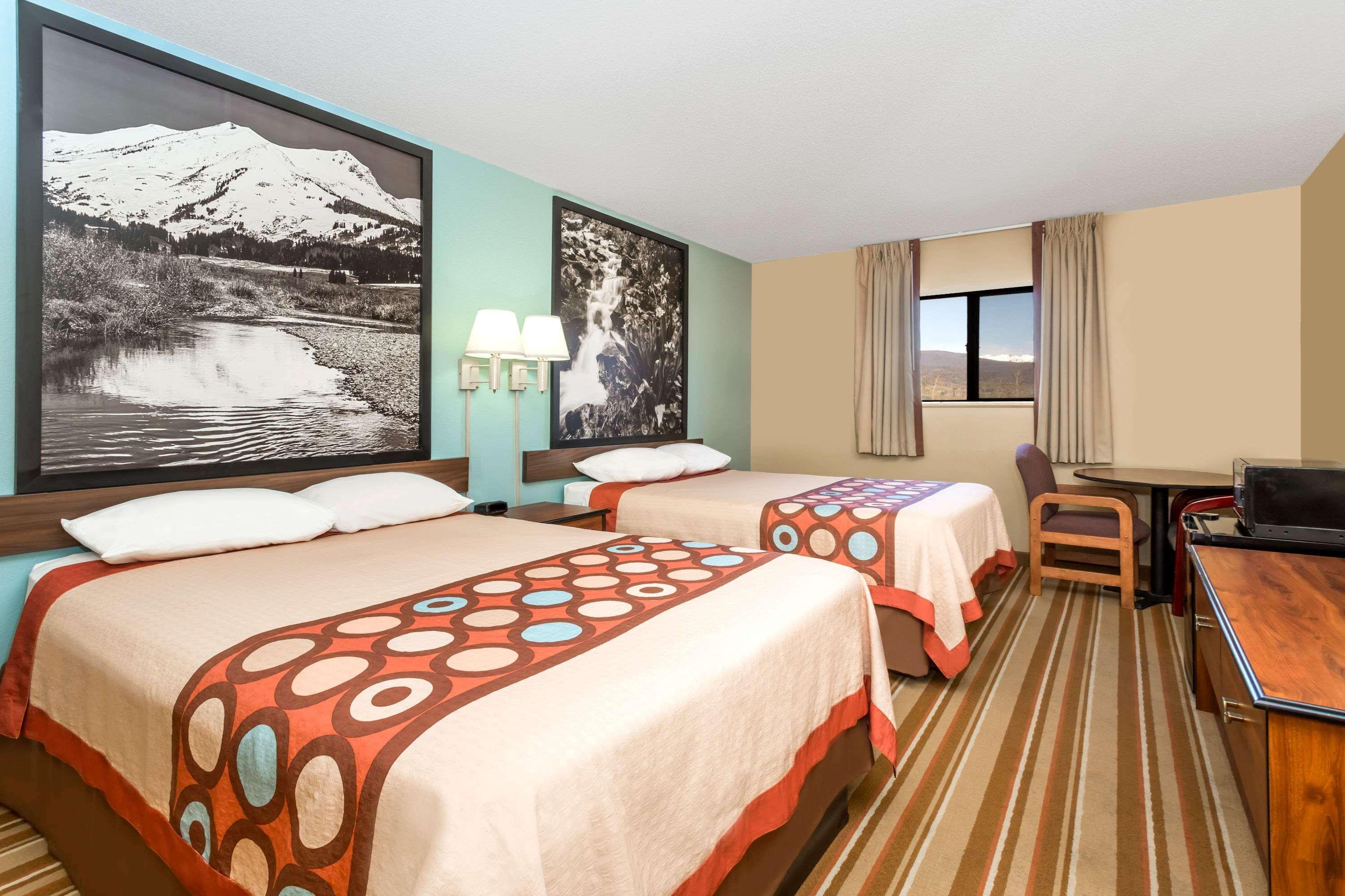 Super 8 By Wyndham Dillon/breckenridge Area