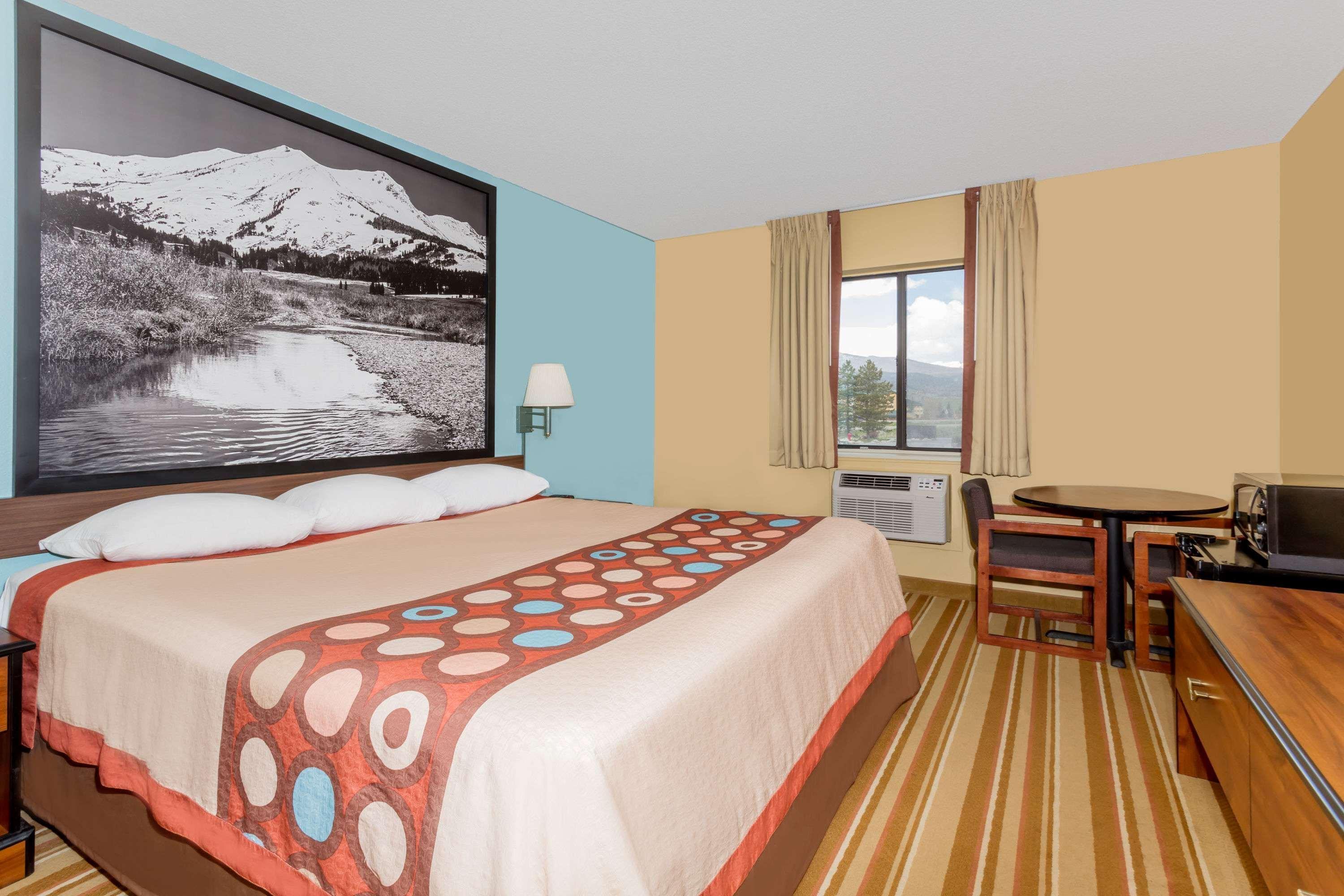 Hotel Super 8 By Wyndham Dillon/breckenridge Area Dillon